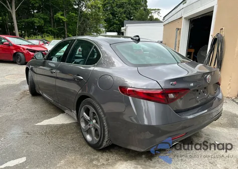 2017 Alfa Romeo Giulia Ti Q4 z USA, uszkodzony, nr VIN ZARFAEEN9H7544398